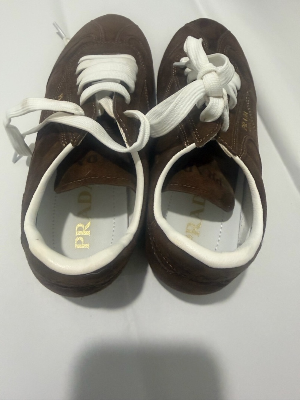Prada Brown Suede women’s Sneakers with White Laces - Picture 13 of 13